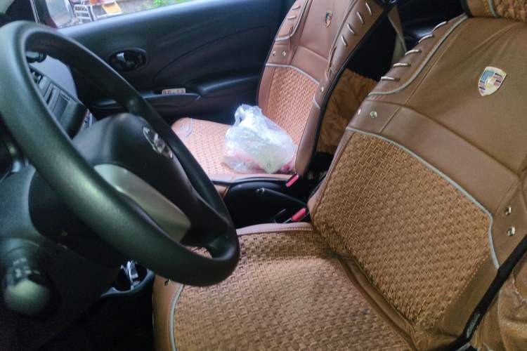 Used Nissan Sunny 2014 1.5XE Manual Elite Edition Left Front Seat