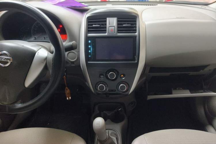 Used Nissan Sunny 2014 1.5XE Manual Elite Edition Audio And AC Panel