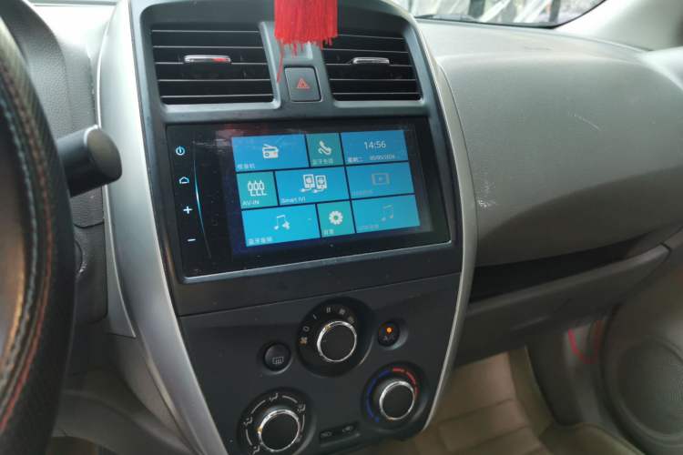 Used Nissan Sunny 2014 1.5XL CVT Luxury Edition Audio And AC Panel
