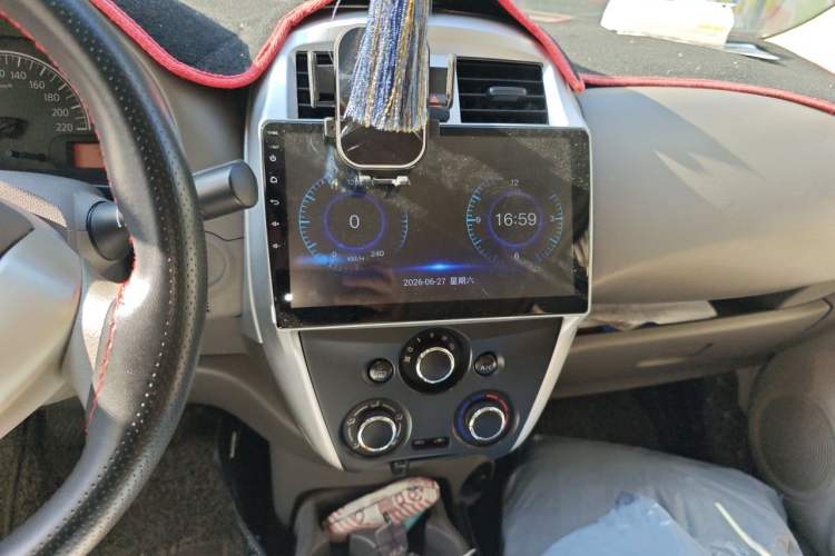 Used Nissan Sunny 2014 1.5XE Manual Comfort Edition Audio And AC Panel