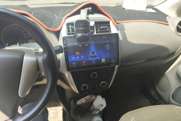 Used Nissan Sunny 2014 1.5XE Manual Comfort Edition Audio And AC Panel