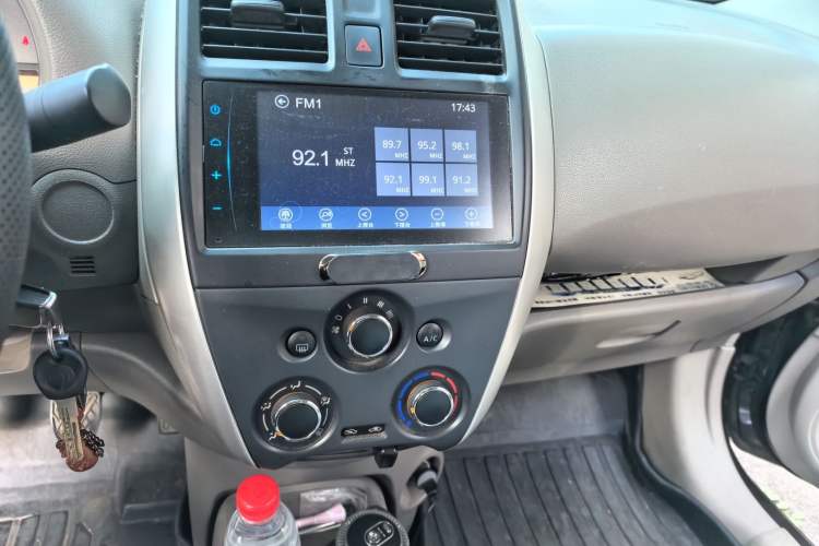 Used Nissan Sunny 2014 1.5XE Manual Elite Edition Audio And AC Panel