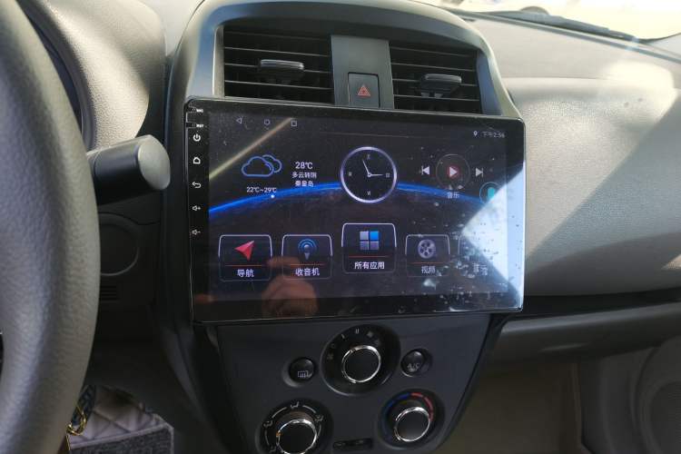 Used Nissan Sunny 2014 1.5XE CVT Elite Edition Audio And AC Panel
