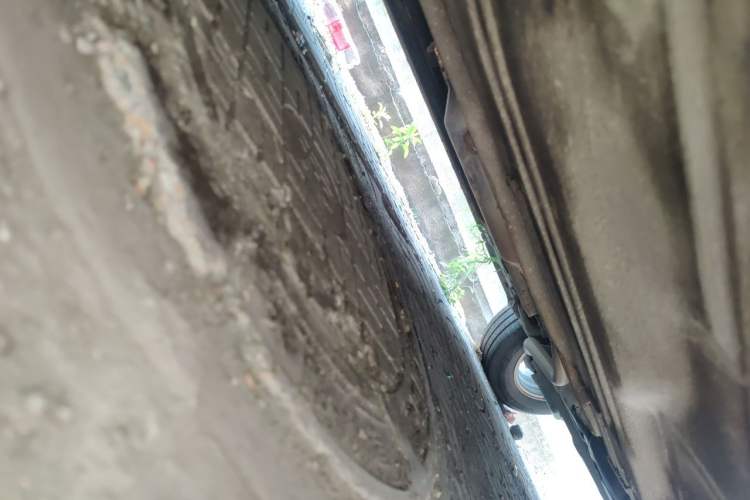 Used Nissan Sunny 2014 1.5XE Manual Comfort Edition Chassis Front Left