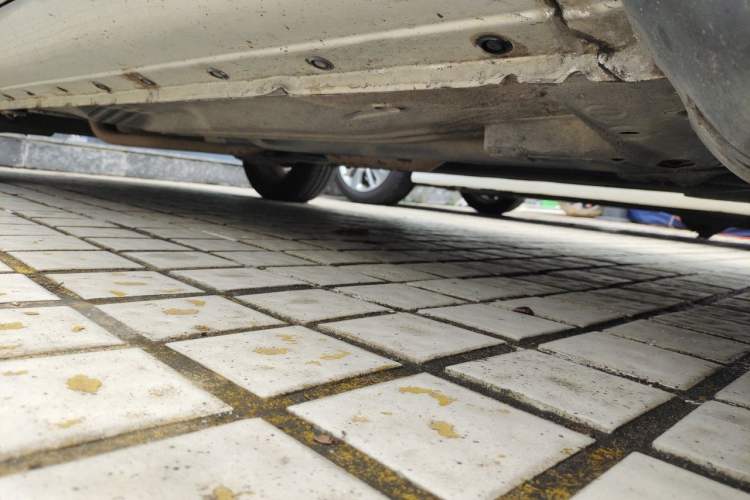 Used Nissan Sunny 2014 1.5XE Manual Elite Edition Chassis Front Right
