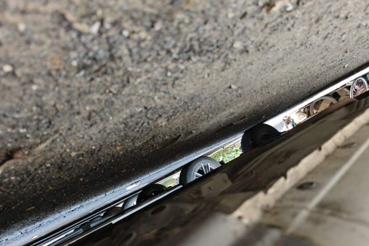Used Nissan Sunny 2014 1.5XE Manual Comfort Edition Chassis Front Right