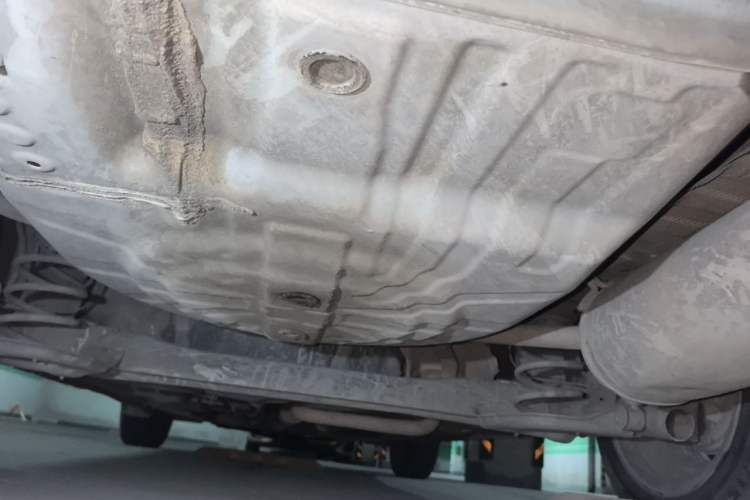 Used Nissan Sunny 2014 1.5XE Manual Comfort Edition Chassis Rear