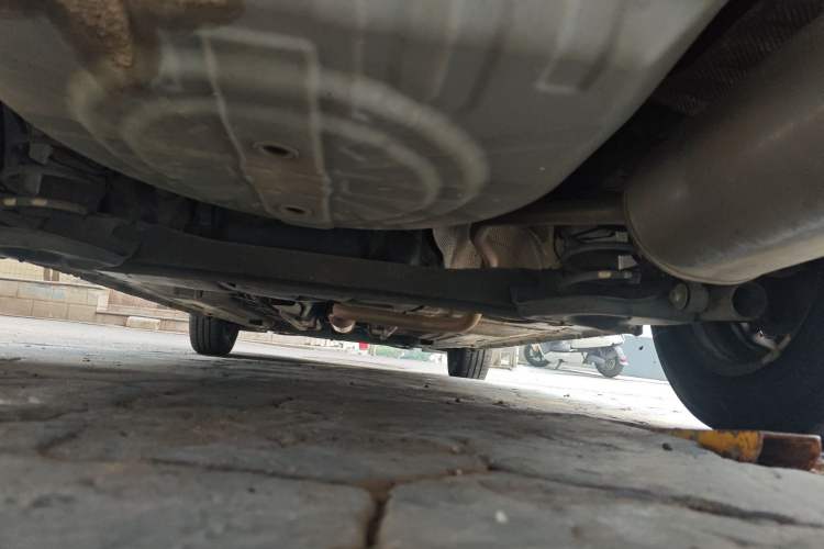 Used Nissan Sunny 2014 1.5XE Manual Elite Edition Chassis Rear