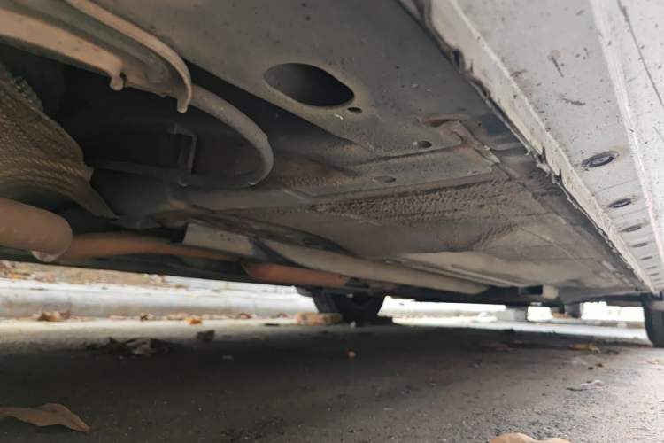 Used Nissan Sunny 2014 1.5XE Manual Elite Edition Chassis Rear Right