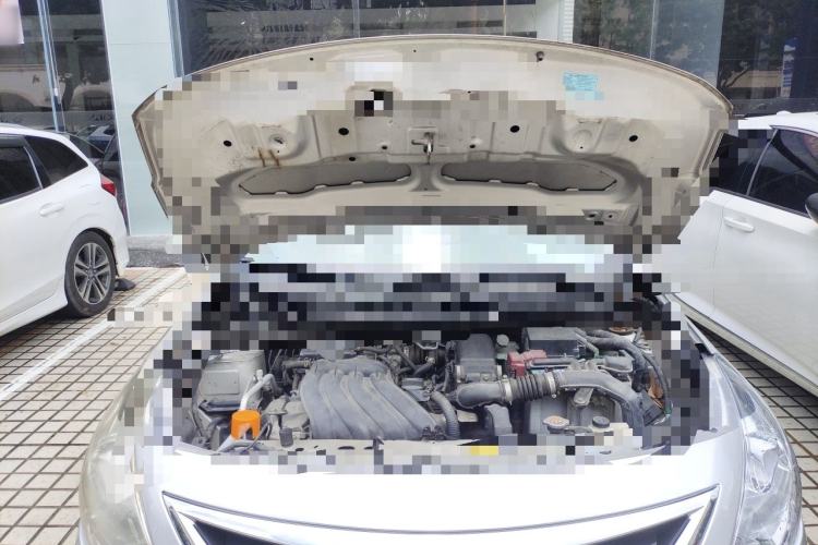 Used Nissan Sunny 2014 1.5XE Manual Elite Edition Engine Bay