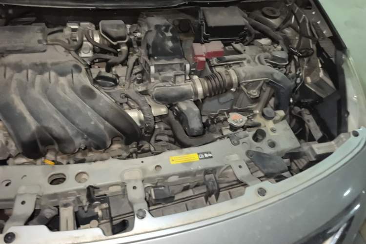 Used Nissan Sunny 2014 1.5XE Manual Comfort Edition Engine Bay Left