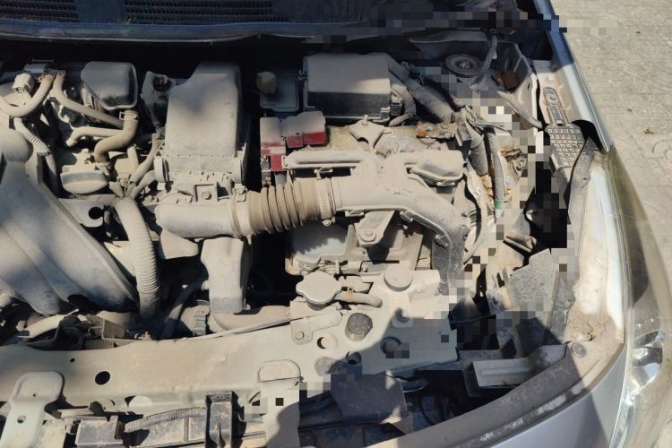 Used Nissan Sunny 2014 1.5XE Manual Comfort Edition Engine Bay Left