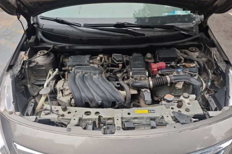 Used Nissan Sunny 2014 1.5XE Manual Elite Edition Engine Bay