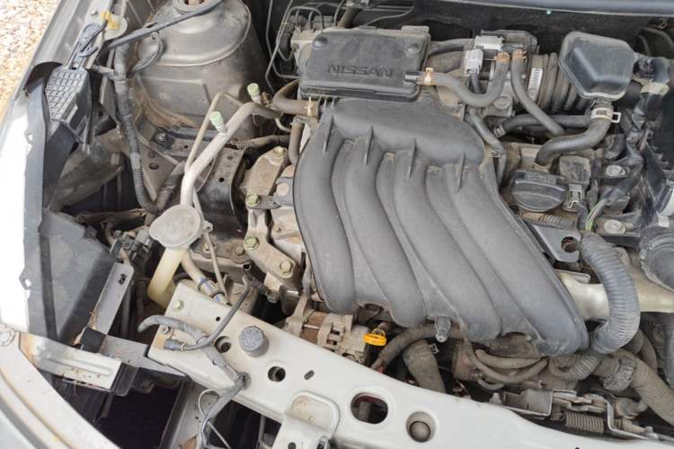 Used Nissan Sunny 2014 1.5XE CVT Elite Edition Engine Bay Right