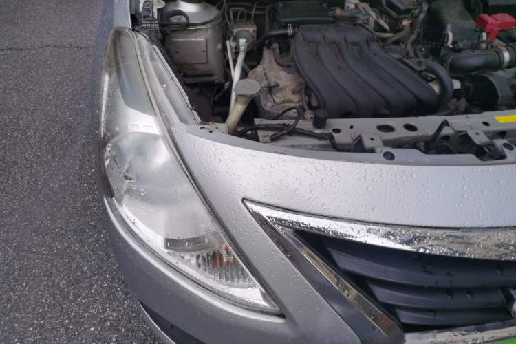 Used Nissan Sunny 2014 1.5XE CVT Elite Edition Engine Bay Right