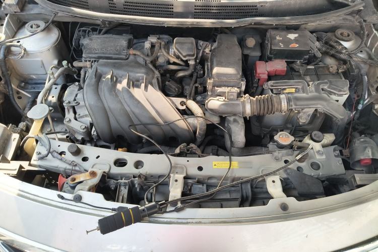 Used Nissan Sunny 2014 1.5XE Manual Elite Edition Engine Bay