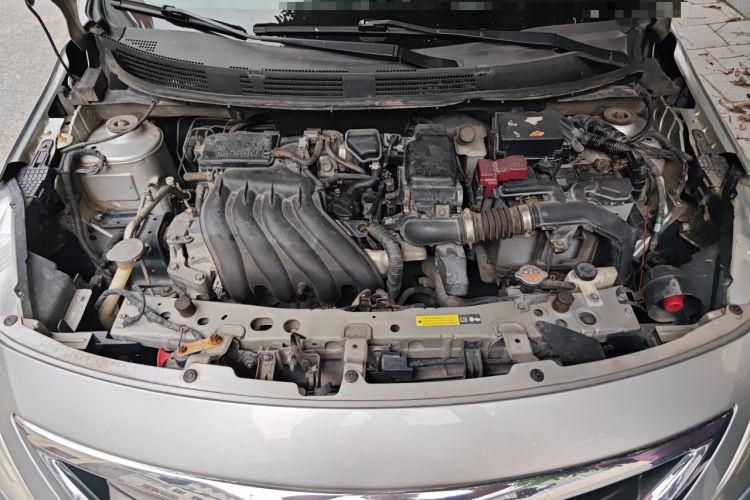 Used Nissan Sunny 2014 1.5XE Manual Elite Edition Engine Bay