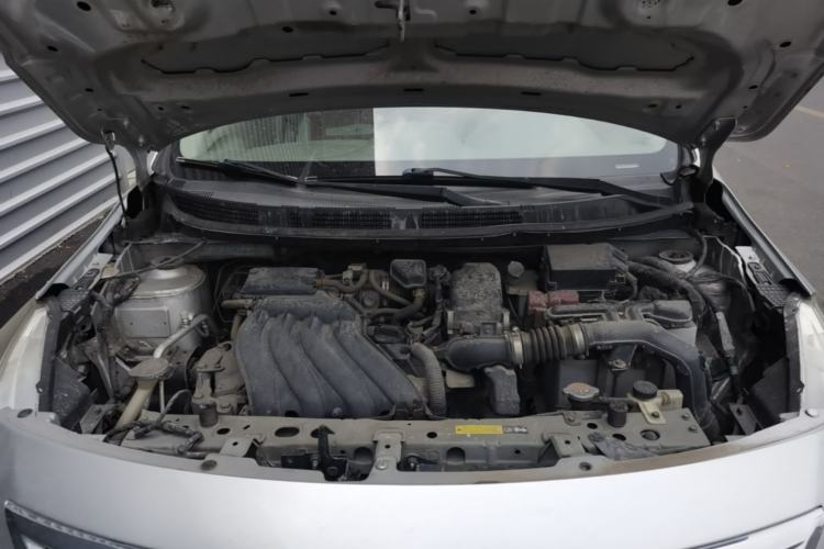 Used Nissan Sunny 2014 1.5XE Manual Elite Edition Engine Bay