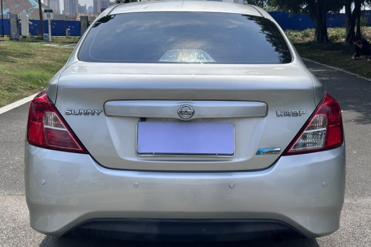 Used Nissan Sunny 2014 1.5XE CVT Comfort Edition Exterior 2