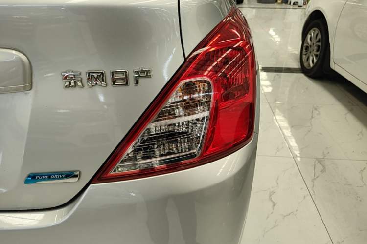 Used Nissan Sunny 2014 1.5XE Manual Comfort Edition Exterior 3