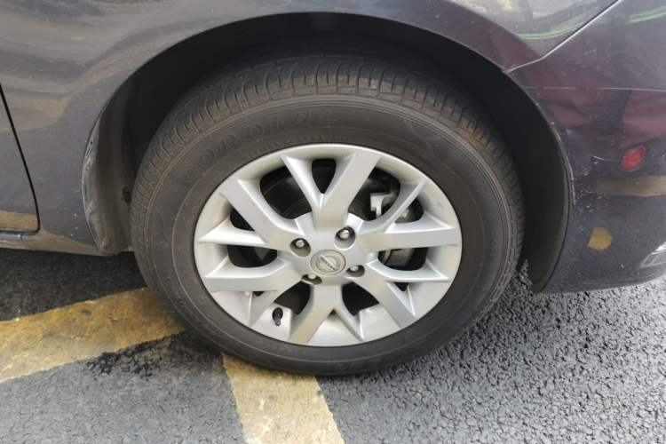 Used Nissan Sunny 2014 1.5XL CVT Luxury Edition Exterior 4