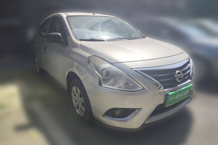 Used Nissan Sunny 2014 1.5XE Manual Comfort Edition Front Right 45 Deg