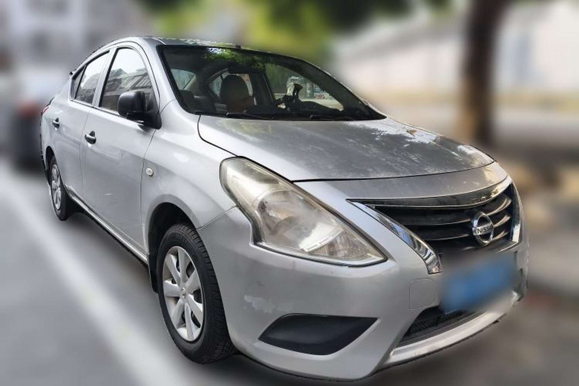 Used Nissan Sunny 2014 1.5XE Manual Elite Edition Front Right 45 Deg
