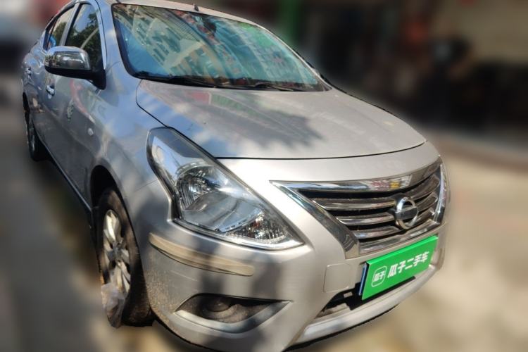 Used Nissan Sunny 2014 1.5XE Manual Comfort Edition Front Right 45 Deg