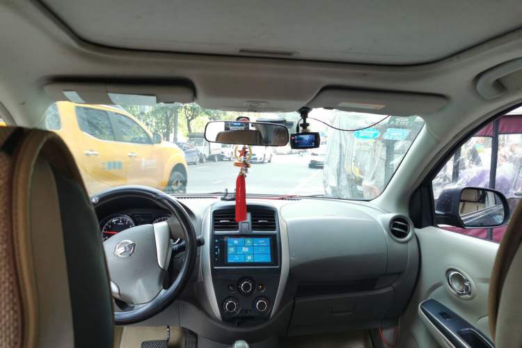 Used Nissan Sunny 2014 1.5XL CVT Luxury Edition Headliner