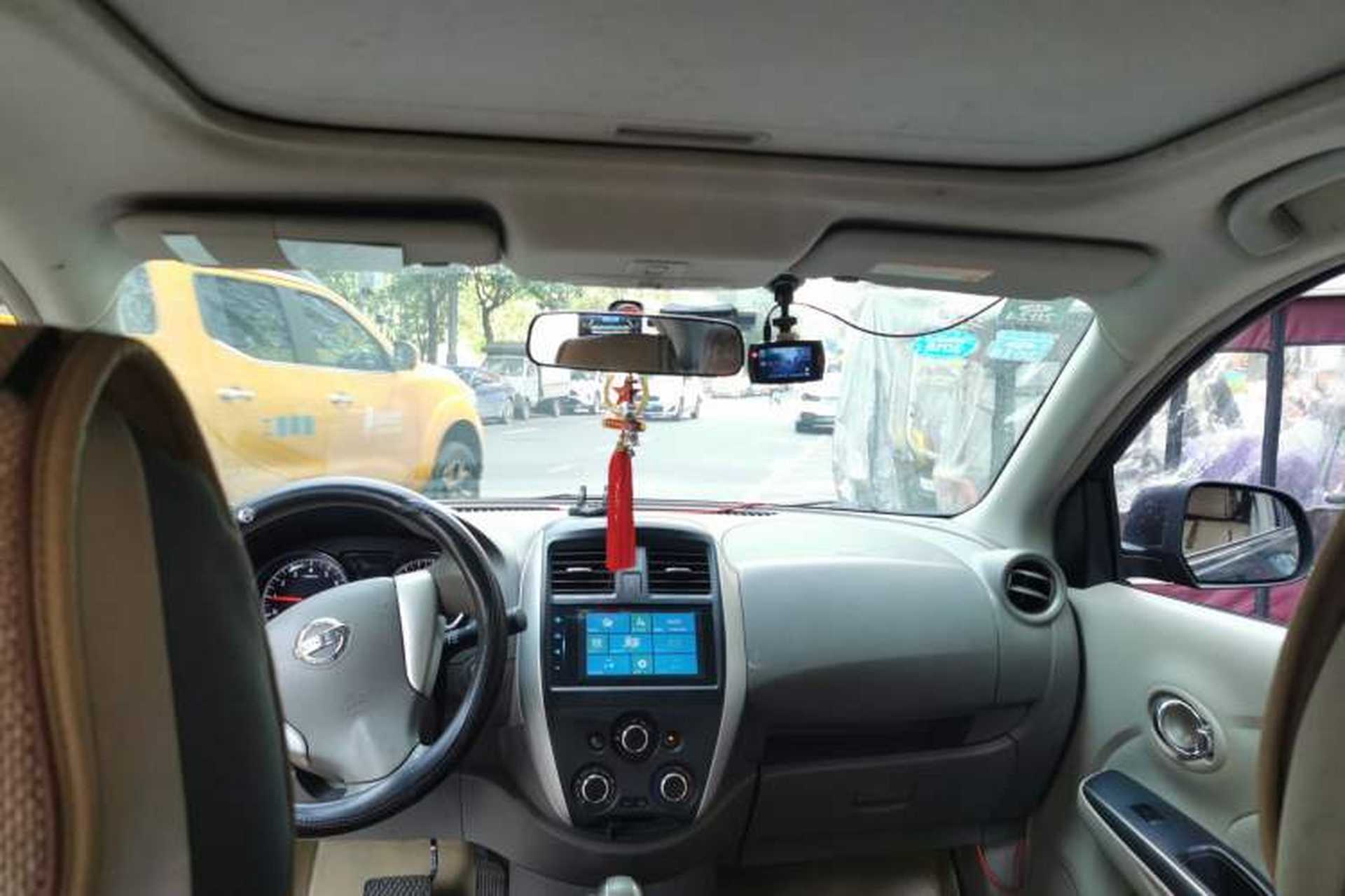 Used Nissan Sunny 2014 1.5XL CVT Luxury Edition Headliner