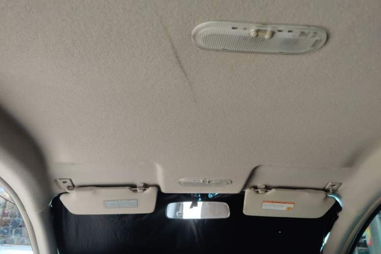 Used Nissan Sunny 2014 1.5XE Manual Comfort Edition Headliner