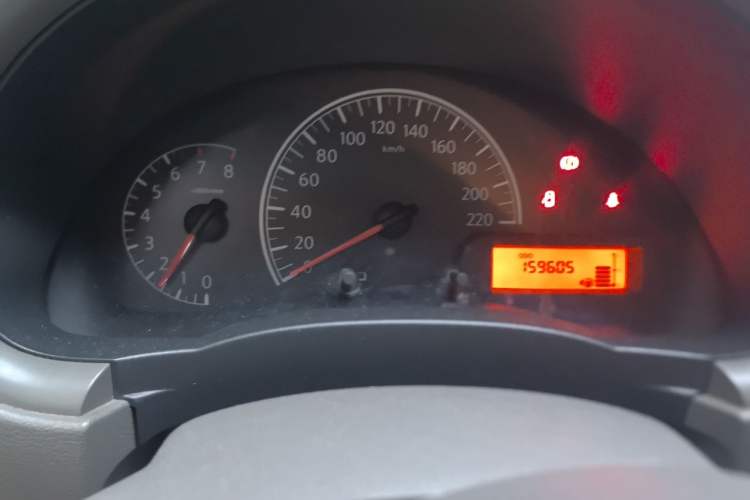 Used Nissan Sunny 2014 1.5XE Manual Elite Edition Instrument Cluster