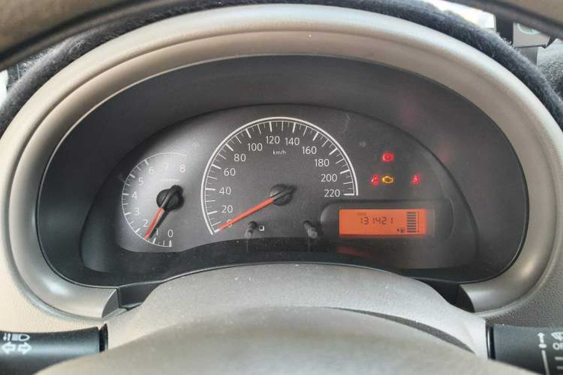 Used Nissan Sunny 2014 1.5XE Manual Elite Edition Instrument Cluster