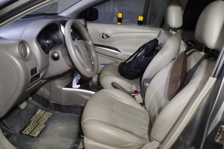 Used Nissan Sunny 2014 1.5XL CVT Luxury Edition Left Front Seat