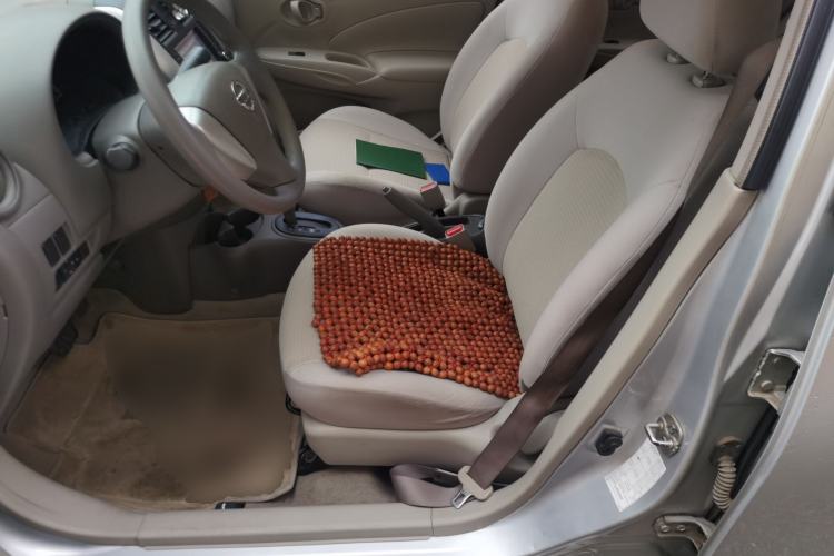 Used Nissan Sunny 2014 1.5XE CVT Elite Edition Left Front Seat