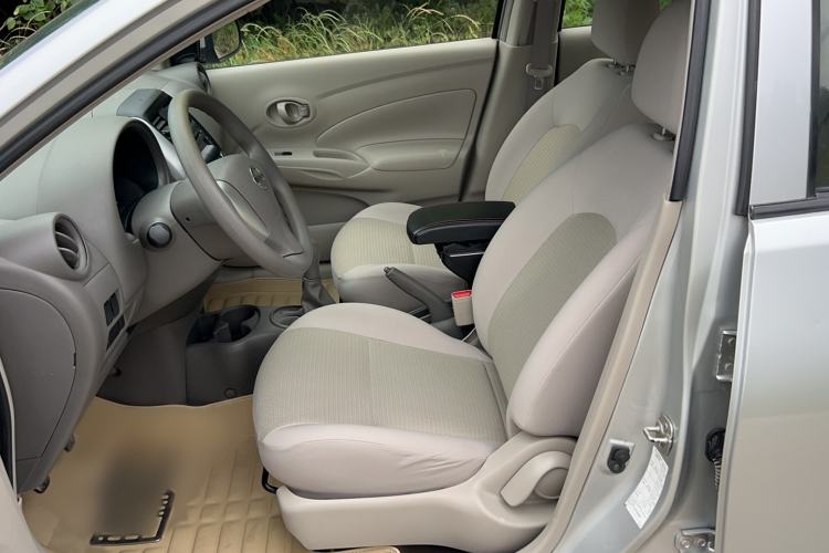 Used Nissan Sunny 2014 1.5XE Manual Comfort Edition Left Front Seat