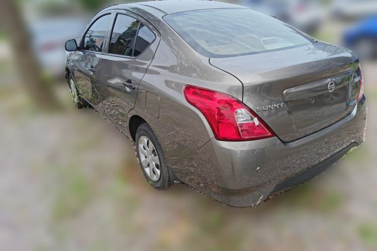 Used Nissan Sunny 2014 1.5XE CVT Elite Edition Rear Left 45 Deg