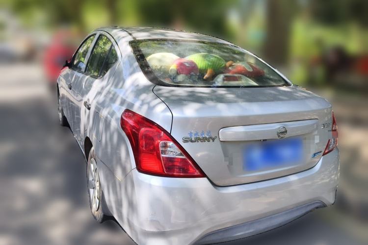 Used Nissan Sunny 2014 1.5XE Manual Comfort Edition Rear Left 45 Deg