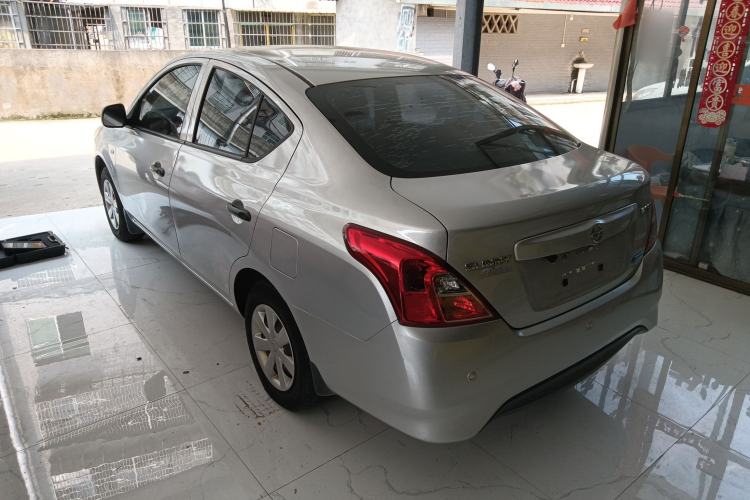 Used Nissan Sunny 2014 1.5XE Manual Elite Edition Rear Left 45 Deg