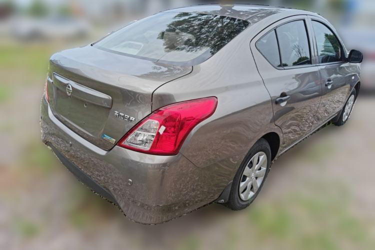 Used Nissan Sunny 2014 1.5XE CVT Elite Edition Rear Right 45 Deg