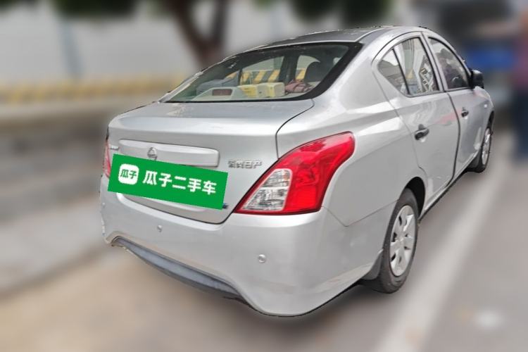 Used Nissan Sunny 2014 1.5XE Manual Elite Edition Rear Right 45 Deg