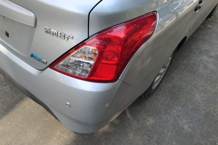 Used Nissan Sunny 2014 1.5XE CVT Elite Edition Right Rear Taillight