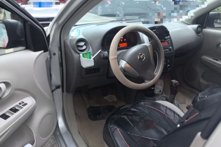 Used Nissan Sunny 2014 1.5XE Manual Elite Edition Steering Wheel