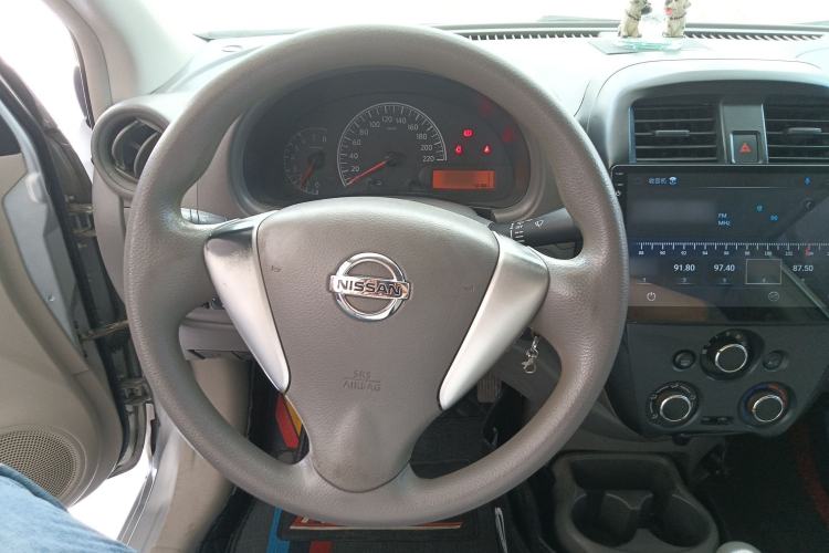 Used Nissan Sunny 2014 1.5XE Manual Elite Edition Steering Wheel
