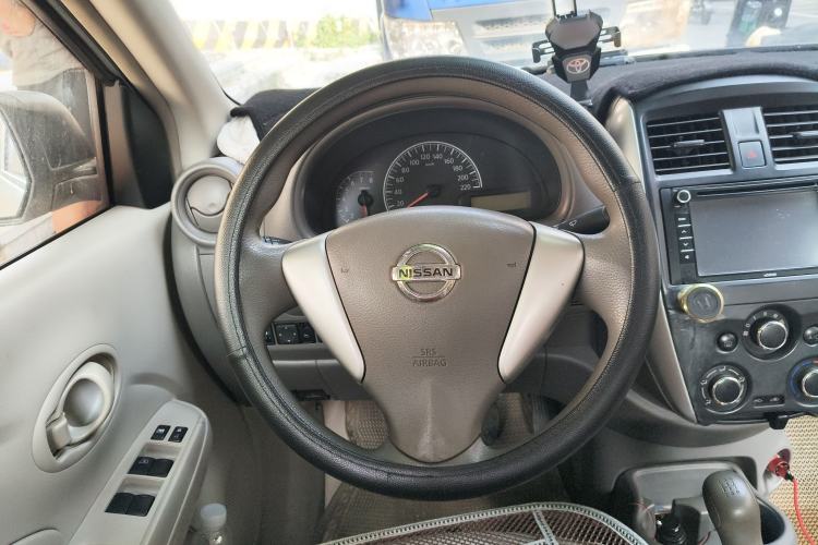 Used Nissan Sunny 2014 1.5XE Manual Elite Edition Steering Wheel