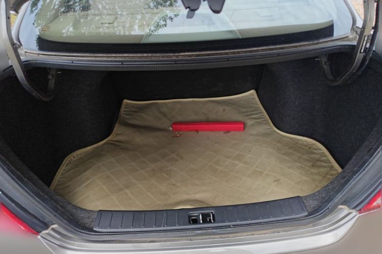 Used Nissan Sunny 2014 1.5XE CVT Elite Edition Trunk
