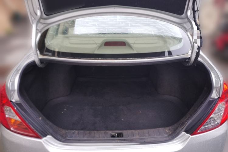 Used Nissan Sunny 2014 1.5XE CVT Elite Edition Trunk