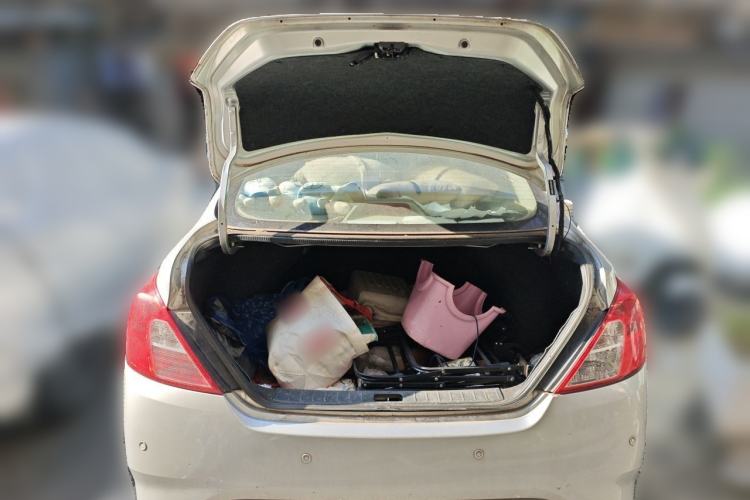 Used Nissan Sunny 2014 1.5XE Manual Comfort Edition Trunk
