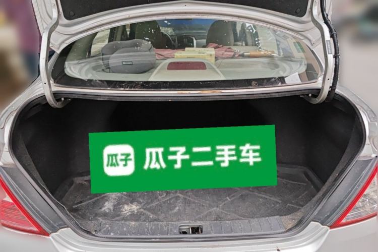 Used Nissan Sunny 2014 1.5XE Manual Elite Edition Trunk