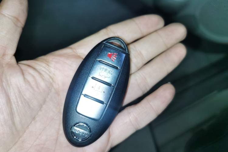 Used Nissan Sunny 2014 1.5XL CVT Luxury Edition Vehicle Key